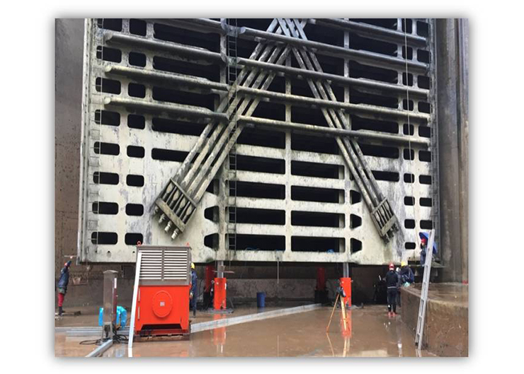 三峽南北二線提升器，提升高度175m ～185m