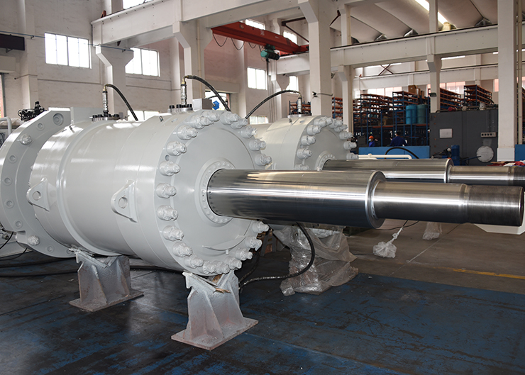 白鶴灘電站水輪機接力器，單機容量100萬千瓦